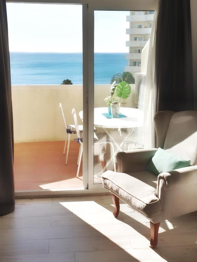 El Estudio De La Playa Benalbeach Holidays Deluxe ベナルマデナ エクステリア 写真