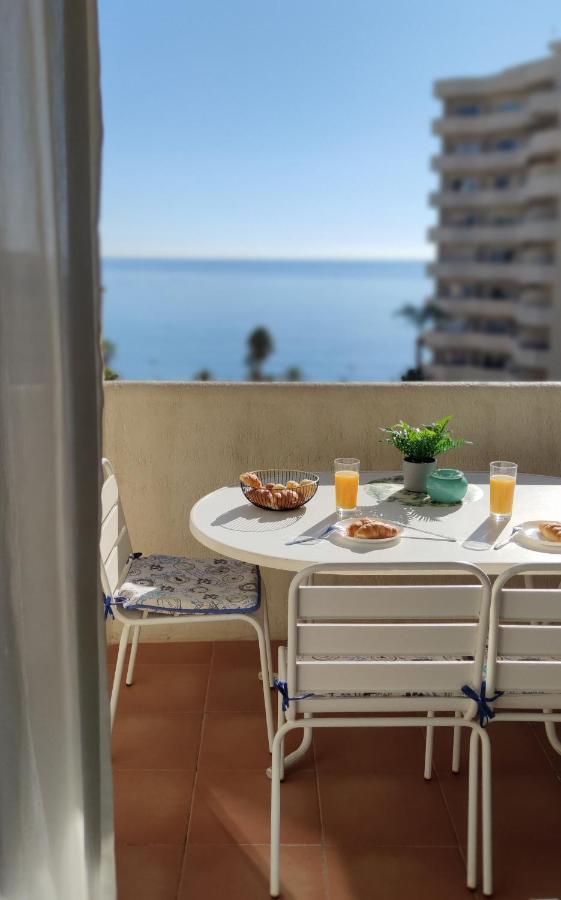 El Estudio De La Playa Benalbeach Holidays Deluxe ベナルマデナ エクステリア 写真