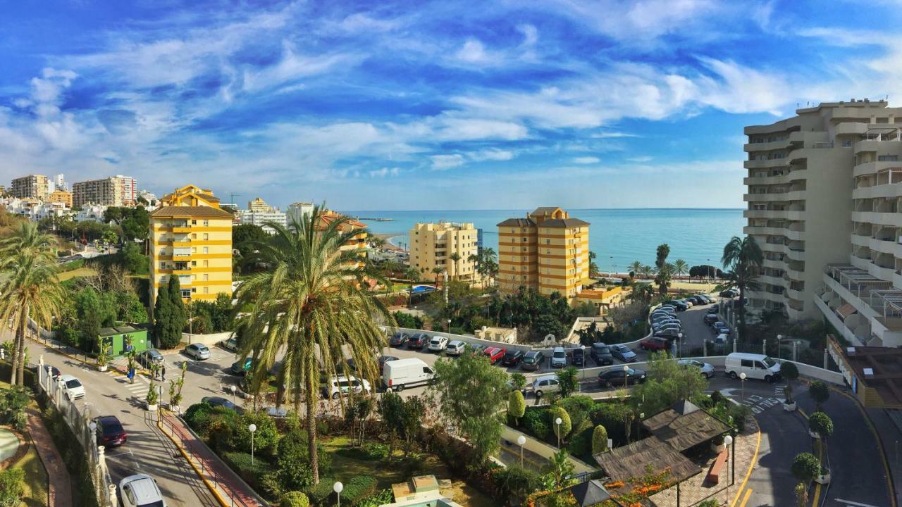 El Estudio De La Playa Benalbeach Holidays Deluxe ベナルマデナ エクステリア 写真