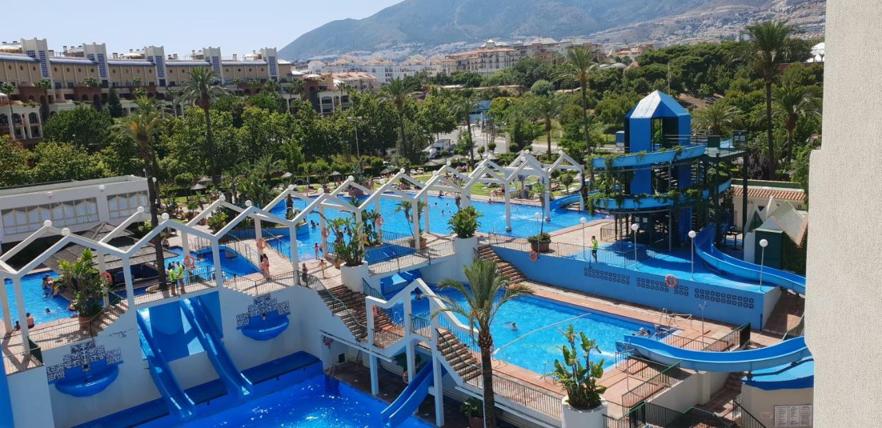 El Estudio De La Playa Benalbeach Holidays Deluxe ベナルマデナ エクステリア 写真