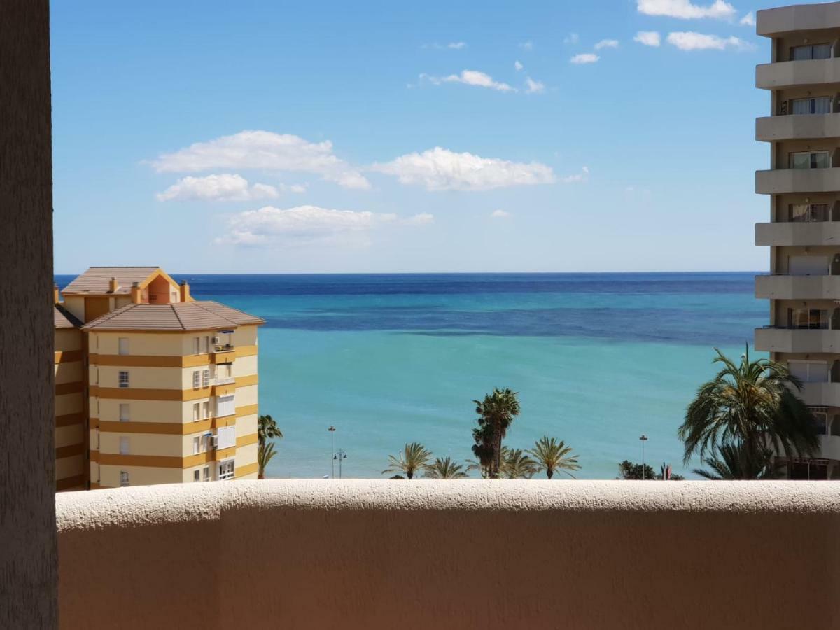El Estudio De La Playa Benalbeach Holidays Deluxe ベナルマデナ エクステリア 写真