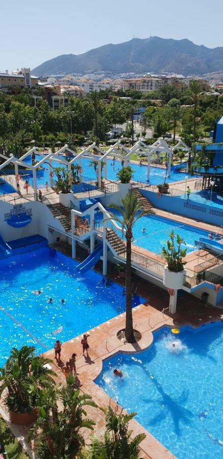 El Estudio De La Playa Benalbeach Holidays Deluxe ベナルマデナ エクステリア 写真