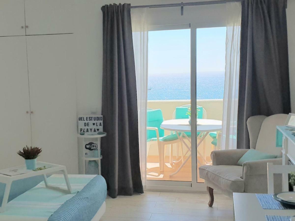 El Estudio De La Playa Benalbeach Holidays Deluxe ベナルマデナ エクステリア 写真